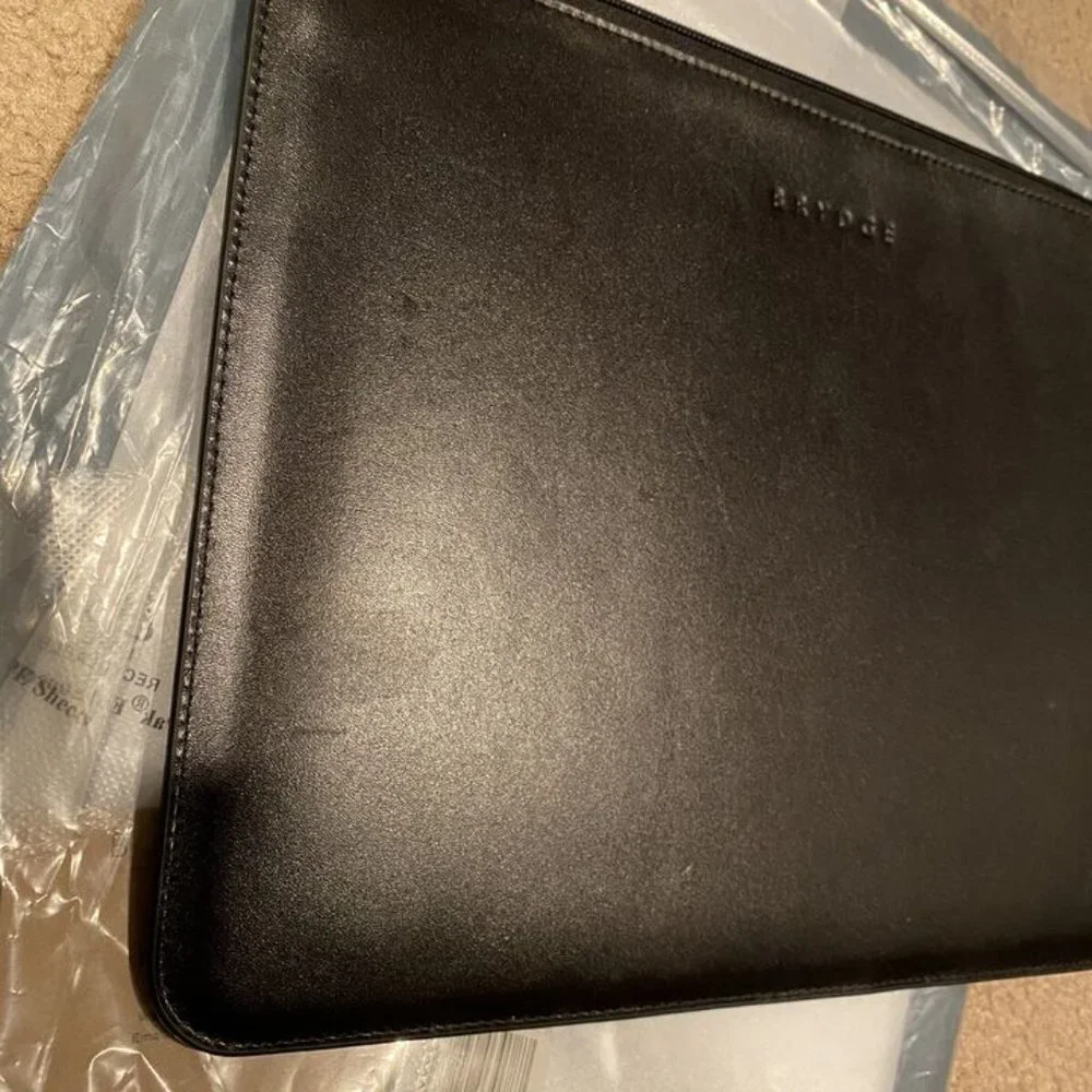 Used Brydge 13-Inch Black Folio Leather (BRYLB60B5)
